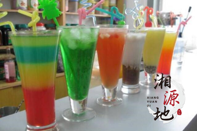 百香果汁，饮料店中的独特魅力与制作方法