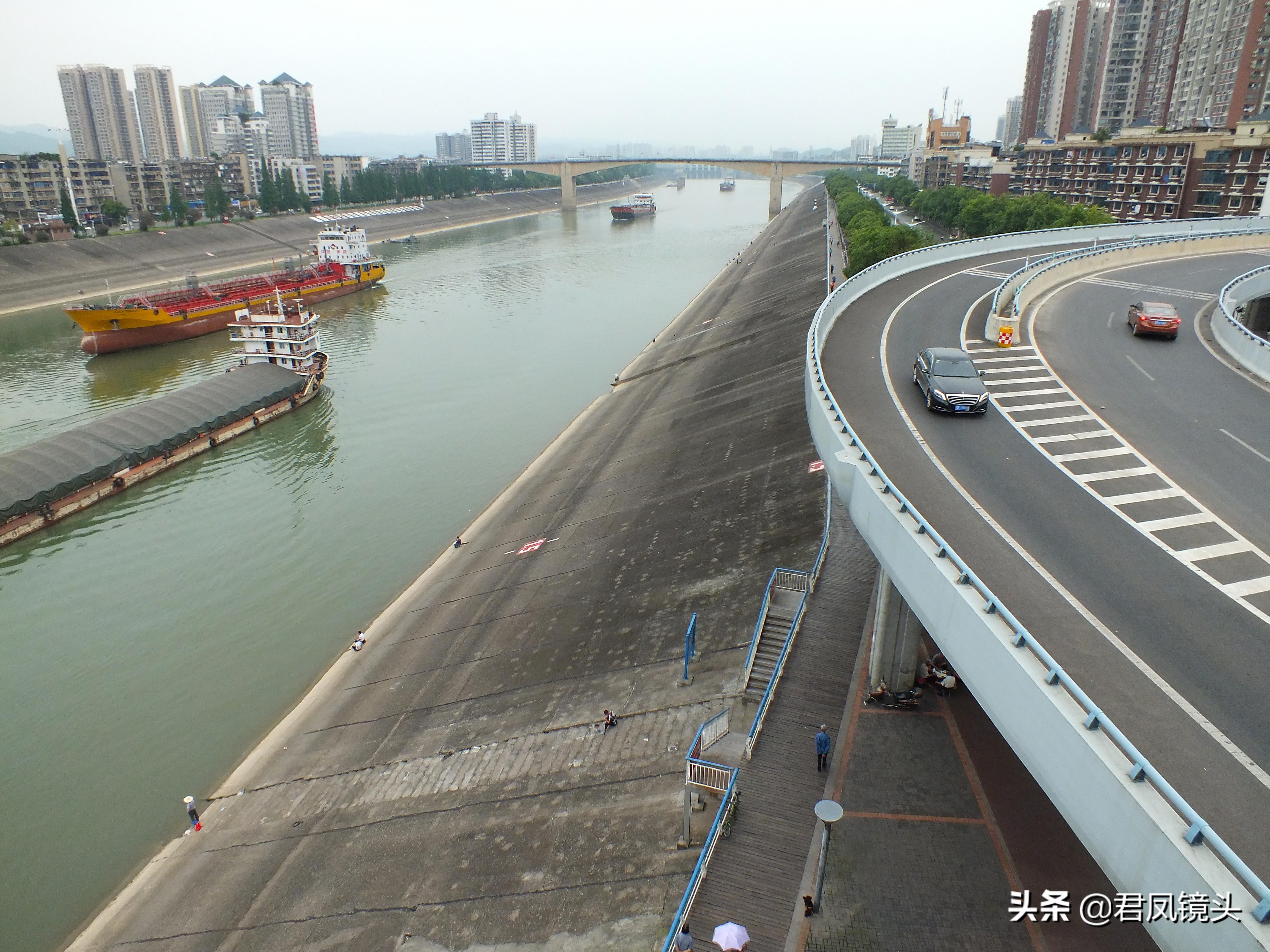 长江货船运输价格，影响因素与市场动态
