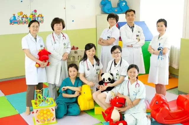 儿科神经内科专家，守护儿童健康的守护者