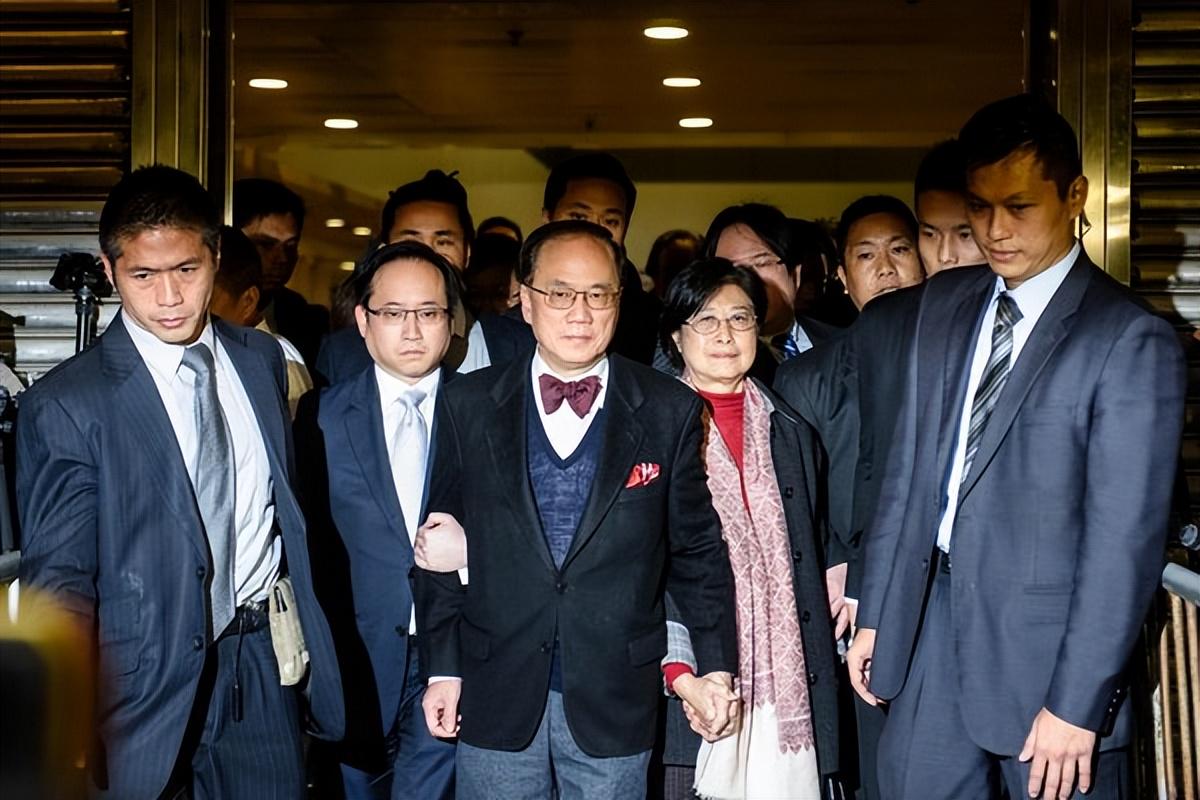香港特首待遇，职责、待遇与公众关注