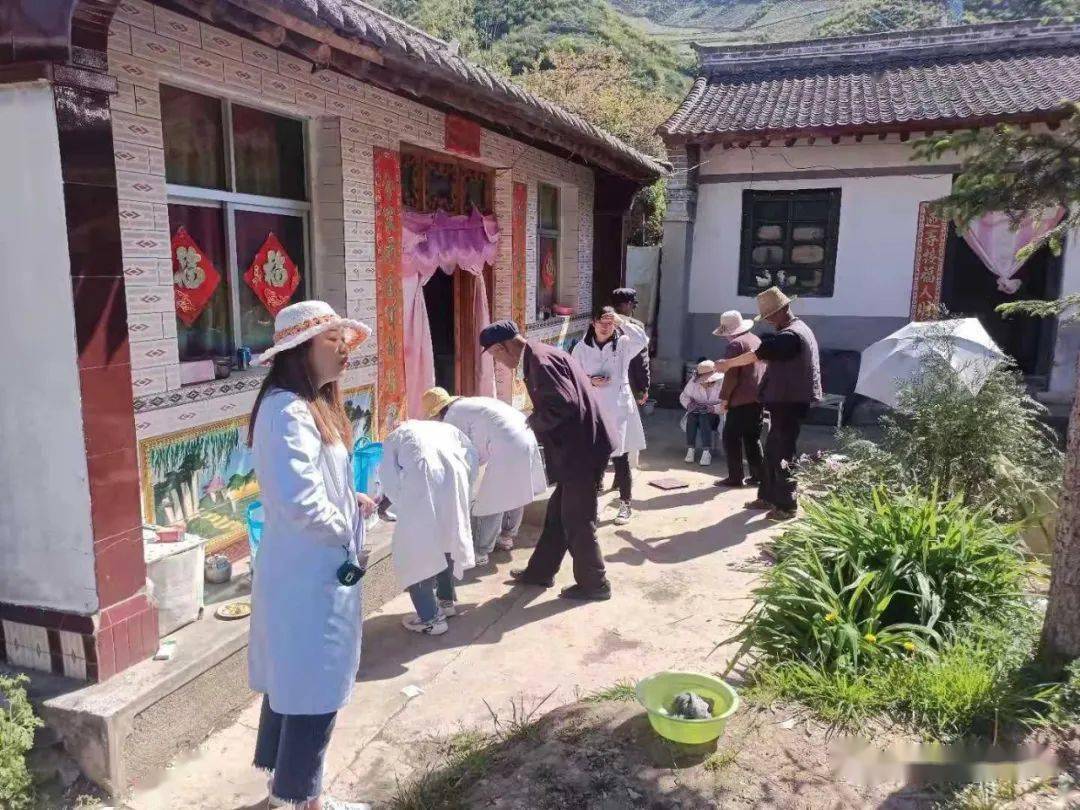 北京儿童肝病专家，守护儿童健康的守护者