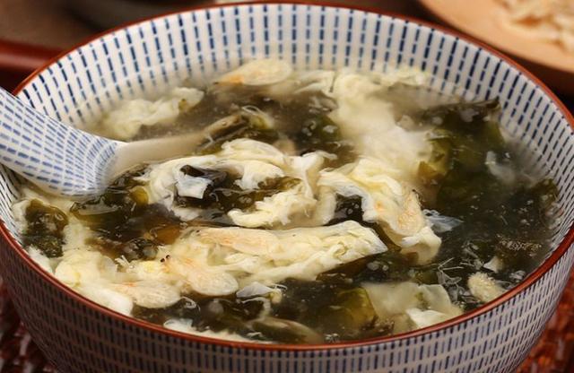紫菜蛋花汤，一道家常美味汤品的做法