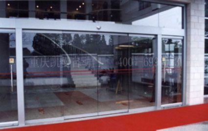 车库自动门在重庆的应用与发展