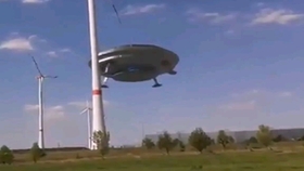 语音版真实飞碟事件，揭秘不明飞行物的神秘面纱